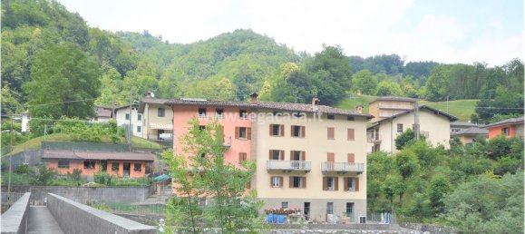 Дом с 8 спальнями в Сан Джованни Бьянко, Италия № 312766 3