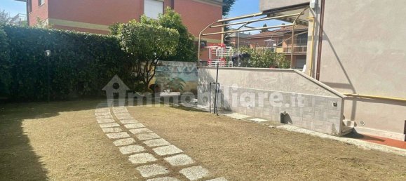 3 غرف نوم فيلا في Rome, Italy رقم 128175 32