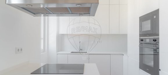 3 bedrooms House in Cascais, Portugal No. 9906 6