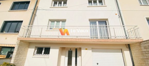 3 bedrooms House in Champigneulles, France No. 209066 2