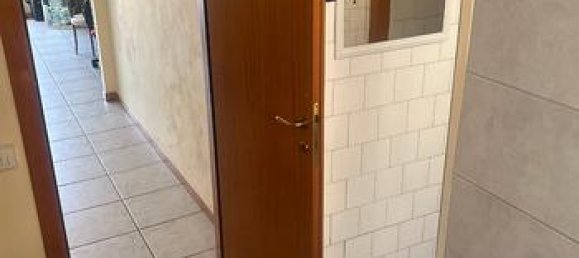3-salle Appartement à Cagliari, Italy No. 299850 6