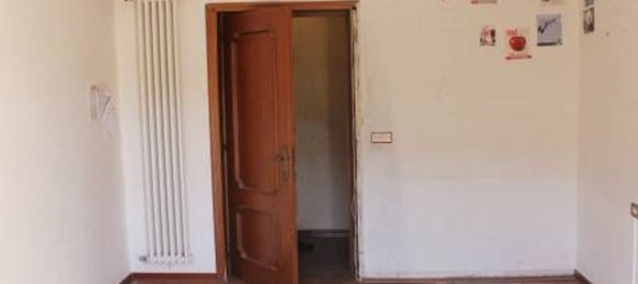 6-salle Appartement à Bedonia, Italy No. 85576 10