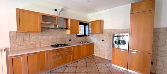 2 rooms Apartment in Binago, Italy No. 290124 12