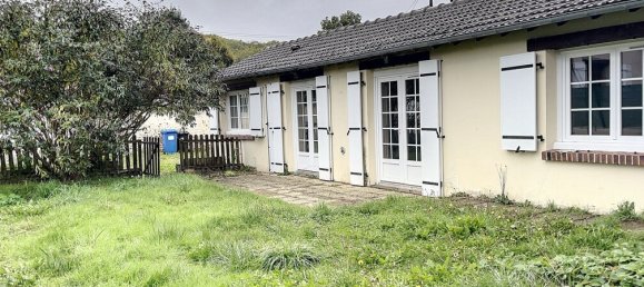 3 bedrooms House in Saint-Piat, France No. 235742 5