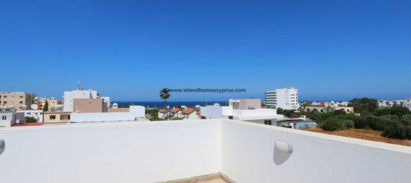 4 chambres Maison à Paralimni, Cyprus No. 23930 8