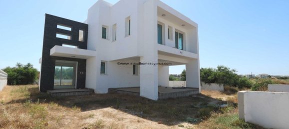 4 chambres Maison à Paralimni, Cyprus No. 23930 12