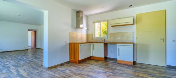 Villa de 8 dormitorios en Oletta, France No. 87606 2