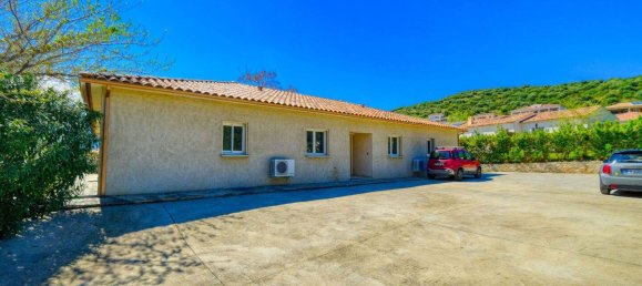 Villa de 8 dormitorios en Oletta, France No. 87606 16