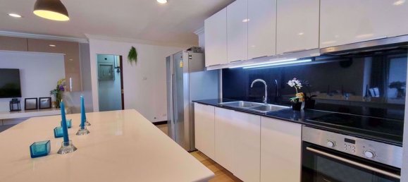 3 bedrooms Condo in Watthana, Thailand No. 8654 4