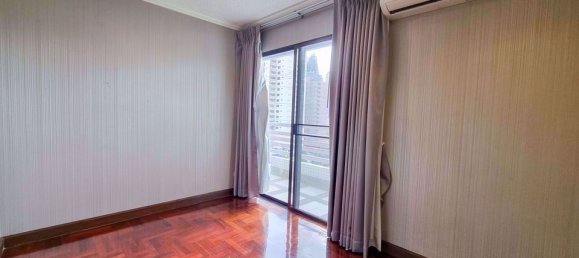 3 bedrooms Condo in Watthana, Thailand No. 8654 8