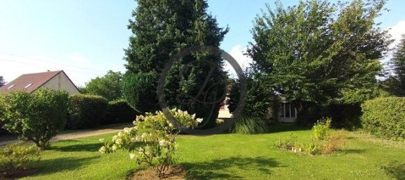 2 chambres Maison à Crèvecœur-le-Grand, France No. 256294 3