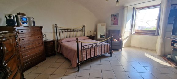 2 rooms Apartment in Ercolano, Italy No. 65791 7