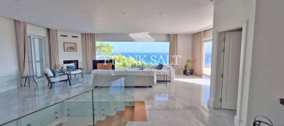 4 bedrooms Villa in Bahar ic-Caghaq, Malta No. 7740 2