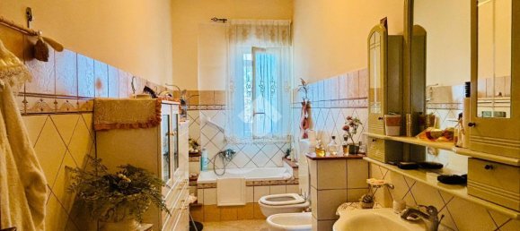 4-Zimmer Wohnung in Palermo, Italy, Nr. 172984 12