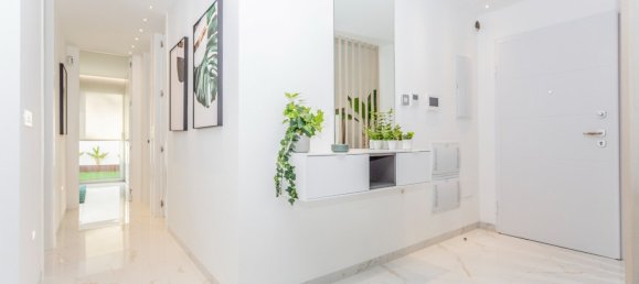 3 غرف نوم فيلا في Torrevieja, Spain رقم 10922 15