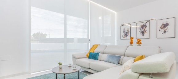 3 غرف نوم فيلا في Torrevieja, Spain رقم 10922 19