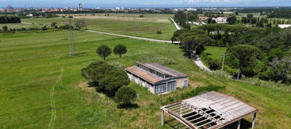 600m² Land in Livorno, Italy No. 271572 7