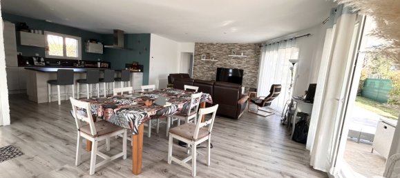 3 bedrooms House in Geloux, France No. 97145 19