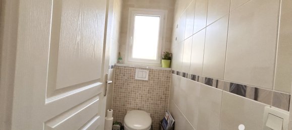 3 bedrooms House in Geloux, France No. 97145 10