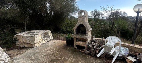 Вилла с 5 комнатами в Остуни, Италия № 29505 12