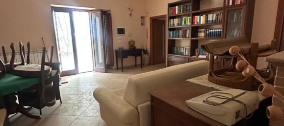 Вилла с 5 комнатами в Остуни, Италия № 29505 17