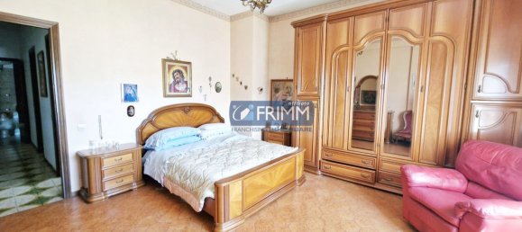 3-salle Appartement à Labico, Italy No. 112485 14