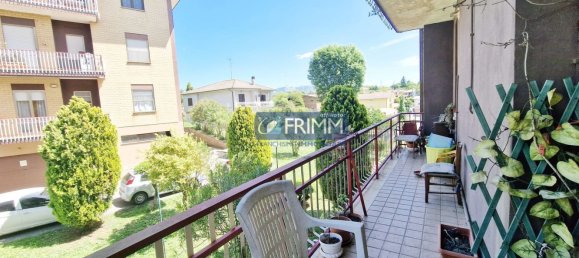 3-salle Appartement à Labico, Italy No. 112485 11