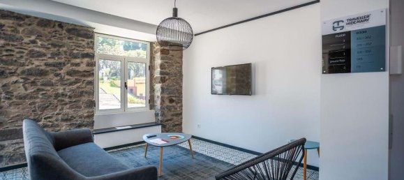 Edificio en Funchal, Portugal 362 m² No. 123899 2