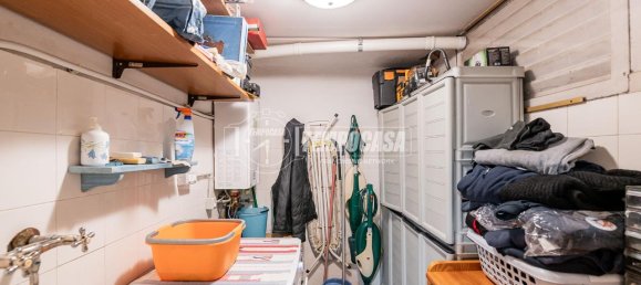 Дом с 4 комнатами в Таваццано кон Виллавеско, Италия № 152877 22