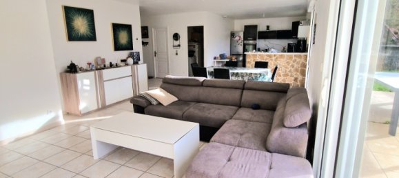 4 غرف نوم منزل في Fontaine-les-Gres, France رقم 56933 5