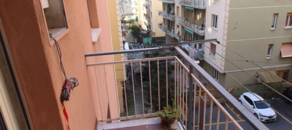 4غرفة شقة في Genoa, Italy رقم 39211 25