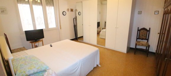 4غرفة شقة في Genoa, Italy رقم 39211 21