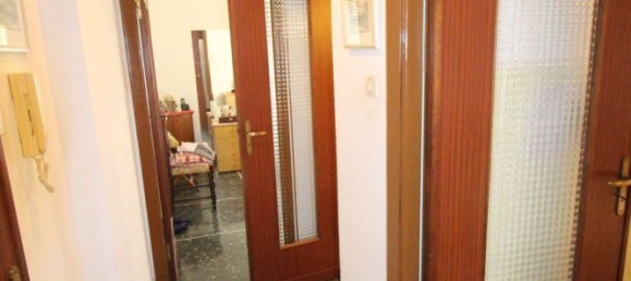 4غرفة شقة في Genoa, Italy رقم 39211 23