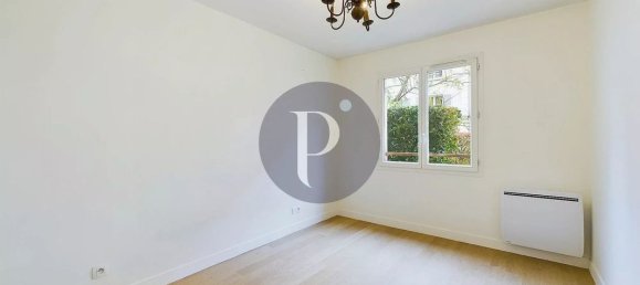 3 bedrooms Apartment in Wissous, France No. 165581 9