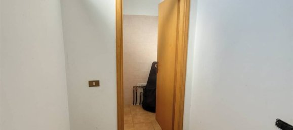 1 room Commercial property in San Giovanni la Punta, Italy No. 44192 7