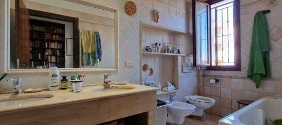 5 rooms Duplex in Imola, Italy No. 169714 15