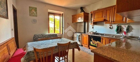 Casa de 4 dormitorios en Nocera Umbra, Italy No. 293138 3