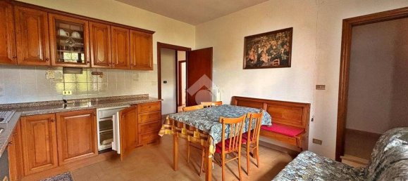 Casa de 4 dormitorios en Nocera Umbra, Italy No. 293138 4