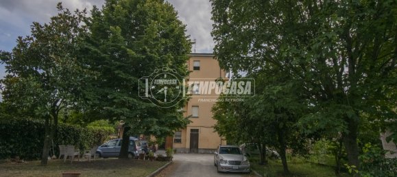 Apartamento de 3 divisões em Modena, Italy N.º 275877 17
