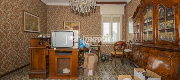 Apartamento de 3 divisões em Modena, Italy N.º 275877 23