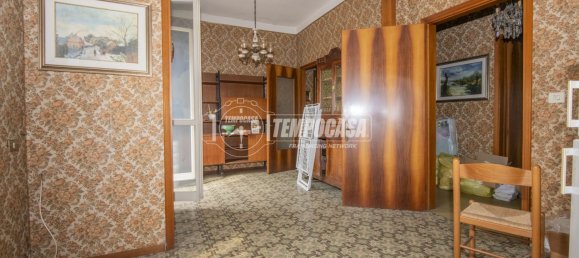 Apartamento de 3 divisões em Modena, Italy N.º 275877 25