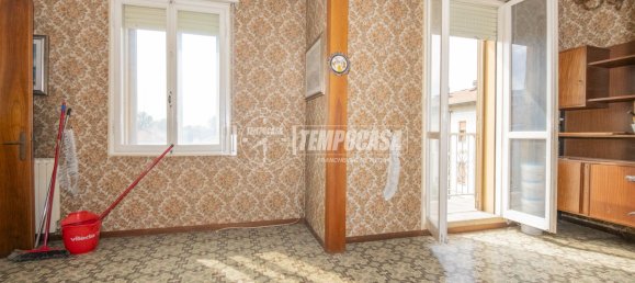 Apartamento de 3 divisões em Modena, Italy N.º 275877 3