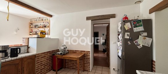 3 bedrooms House in Tremblay-les-Villages, France No. 158405 5