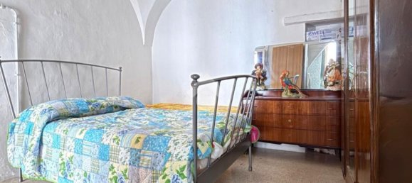 3 bedrooms House in Putignano, Italy No. 300028 17