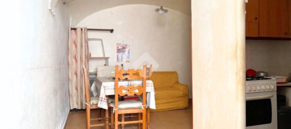 3 bedrooms House in Putignano, Italy No. 300028 6