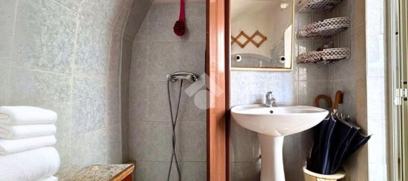 3 bedrooms House in Putignano, Italy No. 300028 13