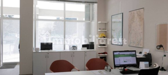 Propiedad comercial de 1 habitación en Reggio Emilia, Italy No. 123541 11