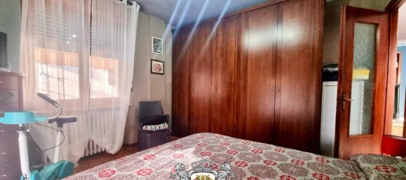 4 rooms Apartment in Robilante, Italy No. 39831 6