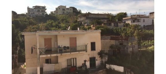 Квартира с 2 спальнями в Баколи, Италия № 254933 7