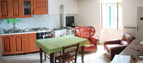 2 bedrooms Apartment in Scansano, Italy No. 267441 5